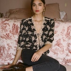 ISO Rouje Aldo Blouse